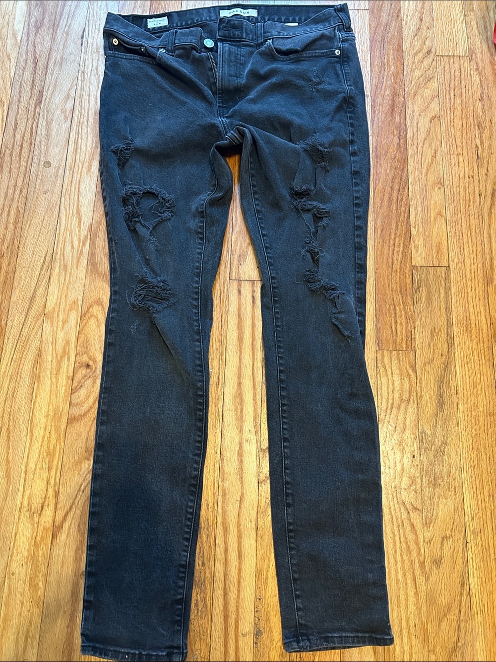 PacSun  Men Black Distressed Skinny Jeans